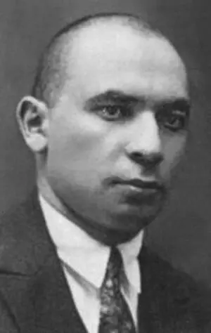 Яков Блюмкин Около 1925 г Яков Блюмкин сотрудник Иностранного отдела ОГПУ - фото 44