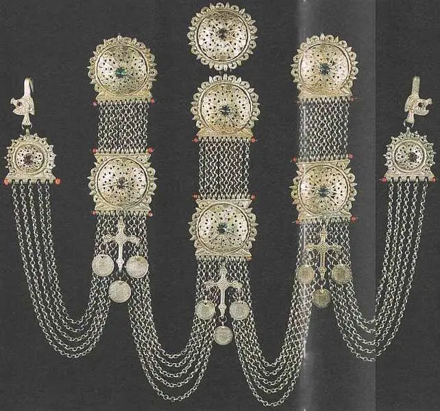 Свадебное нагрудное украшение XIX век Серебро инкрустация Высота 28 Это - фото 72
