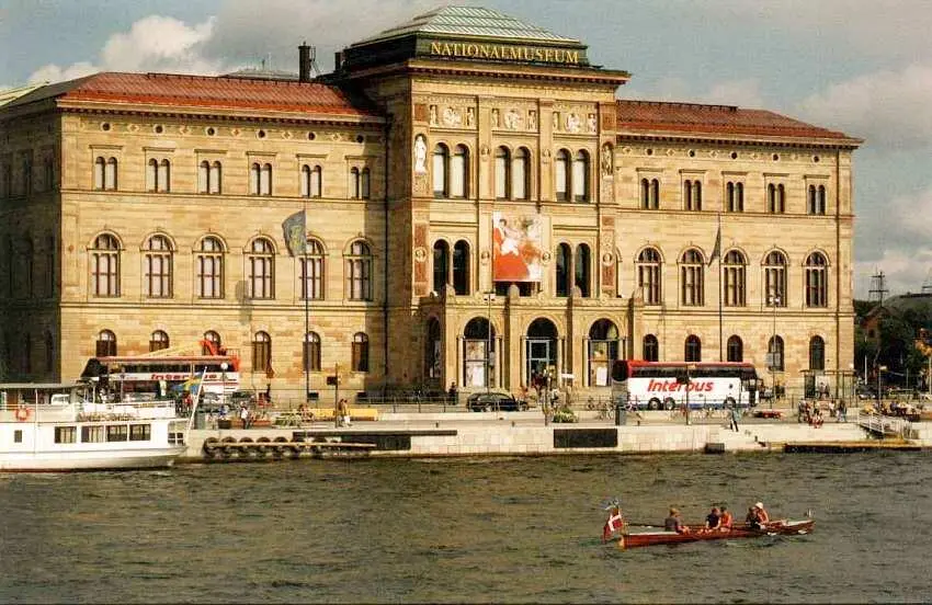 Здание музея Национальный музей Швеции является крупнейшим собранием - фото 2