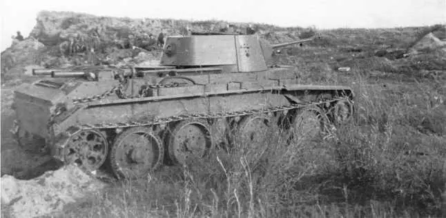 Танк БТ7 на позиции Август 1939 года Предположительно машина из состава - фото 108