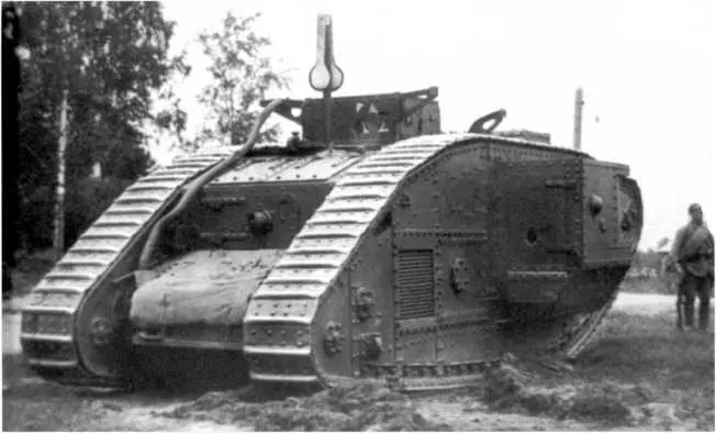 Танк MKV Рикардо на маневрах войск Московского военного округа 1928 год - фото 120