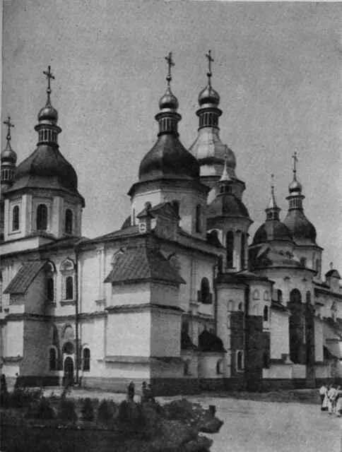 Софийский собор в Киеве 1037 г Софийский собор Реконструкция вида здания - фото 94