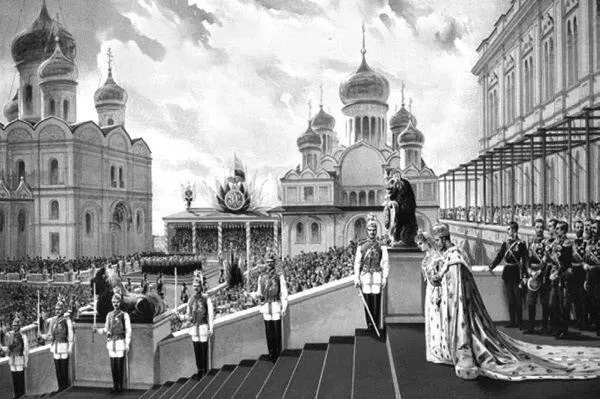 Николай II кланяется народу с Красного крыльца в день коронования 1896 г - фото 58