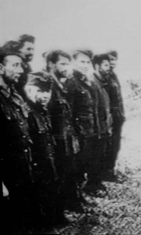 Начальник Государственного управления по делам военнопленных и интернированных - фото 30