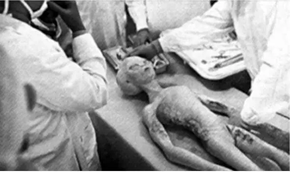 В июле 1947 года вблизи американского города Розуэлл произошло крушение - фото 9