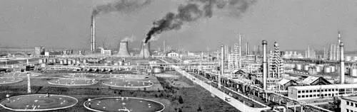 Нефтехимический комбинат у Бургаса Болгария Св Тодор из церкви в - фото 110
