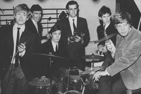 Rollin Stones образца весны 1963 г в клубе Crawdaddy Слева направо - фото 3