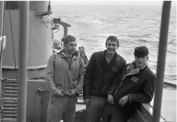Ну вот мы и на 13й линии дозора Фото автора В 1975 году наша сборная - фото 101