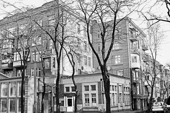 Конструктивистский 6ти этажный дом Конструктивистский дом Балконы с видом - фото 80