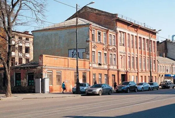 Одесская табачная фабрика Мемориальная доска Карабасу В П Куливару - фото 198
