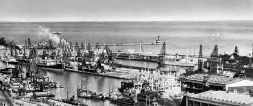 Порт Констанца Румыния Долина р Аржеш Дворец Могошоая близ Бухареста - фото 128