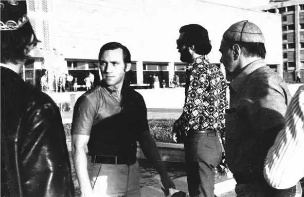 Гастроли Театра на Таганке в Узбекистане Ташкент сентябрь 1973 г Ему - фото 42