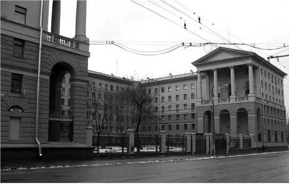 Здание ГУ МВД России по г Москве расположено в Центральном административном - фото 60