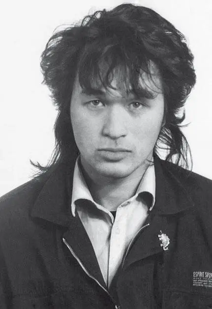 1987 В марте 1987 года Цой с Каспаряном едут в город подмосковных - фото 33