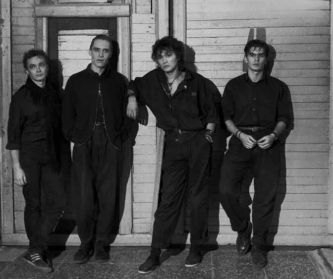 КИНО после концерта в СКК 28 октября 1988 года Фото Валерий Лаврешкин - фото 64