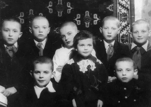 Это примечательная фотография Примерно 19511952 г Мой день рождения январь - фото 38
