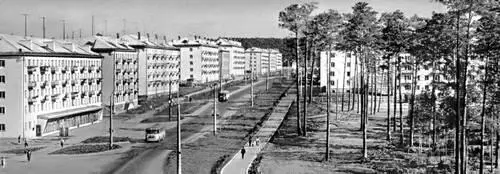 Братск Сибирская ул в поселке Энергетик Братск Предприятия - фото 83