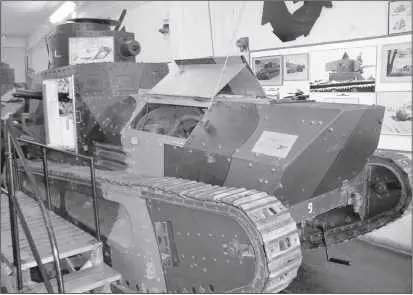 Шведский легкий танк Strv т21 развитие пулеметного варианта танка LKII - фото 309