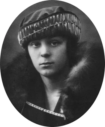 Зоя Заика Владивосток 1920 г Из архива семьи Ким Восточный институт и - фото 25