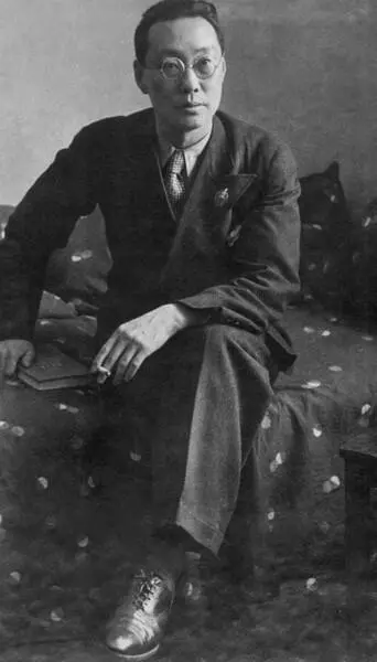 Старший оперуполномоченный КРО ОГПУ Роман Николаевич Ким Середина 1930х гг - фото 46