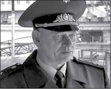 Юрий Яковлев в 2000 году заместитель главного военного прокурора Особо - фото 9