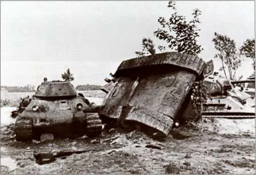 Группа Т34 из состава 32й танковой дивизии г Язув Стары Те же машины что - фото 52