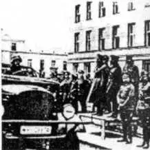 Германские войска перед уходом из БрестЛитовска Конец сентября 1939 г - фото 119