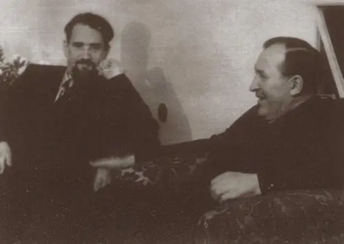 Курчатов и Е П Славский в домашней обстановке Вторая половина 1950х гг - фото 40