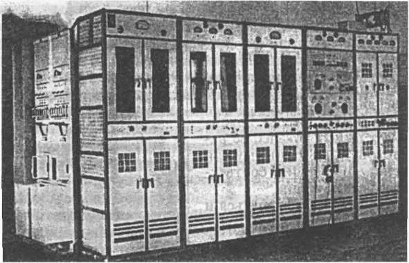Когда осенью 1941 года враг подходил к Москве то в городе были заминированы - фото 98