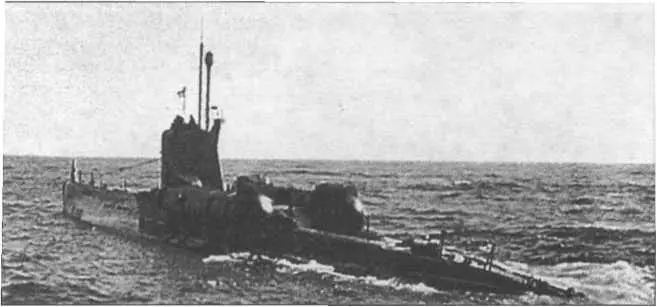 Лодка которая начинала послевоенную серию эсок С80 Необычный вид ей - фото 156