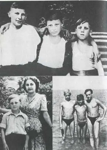 1949 год С Евгенией Степановной 1954 год Школьные годы Изольда Высоцкая С - фото 6