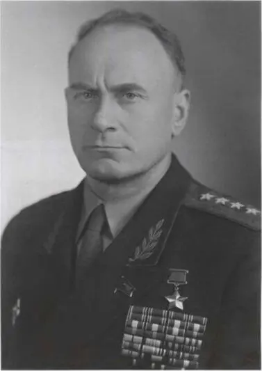 Начальник ГРУ ГШ ВС СССР генерал армии Герой Советского Союза Иван Серов - фото 4