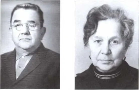 Николай Кузьмич Богданов 1971 год Теперь наличие протеза вместо левого глаза - фото 52