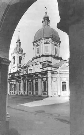 Пантелеймоновская церковь В 1945 году торцовая стена дома 11 находящаяся - фото 208