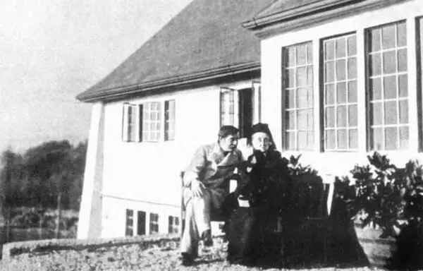 ГДж Уэллс и Сара Уэллс Иллюстрированное письмо от 21 сентября 1892 г - фото 18
