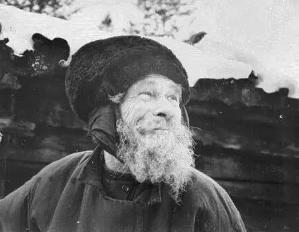 Заводим разговор о строительстве и необходимости бани у Агафьи Оно бы и - фото 39