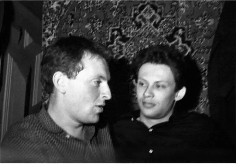Иосиф Бродский и Дмитрий Бобышев Ленинград 24 мая 1962 Уильям Чалсма и Ефим - фото 5