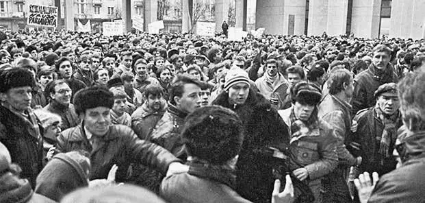 Этот нарыв рано или поздно должно было прорвать зимой 1991го Вильнюс был - фото 40