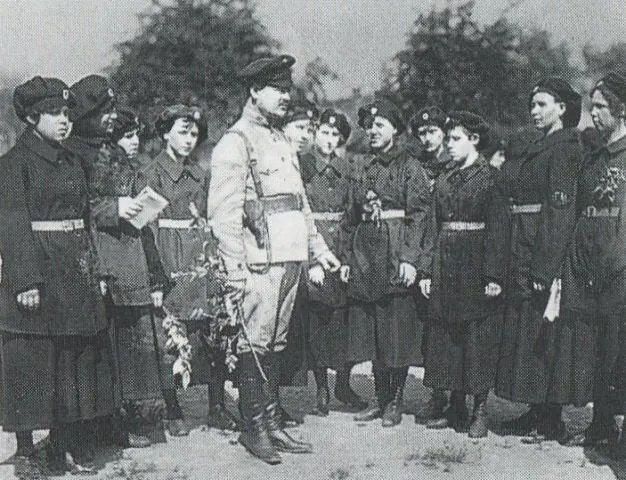 Женская милиция 19101919 гг Начальник Петроградской милиции И С Серов - фото 19