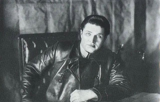 Начальник Петроградской милиции И С Серов 1922 г - фото 20