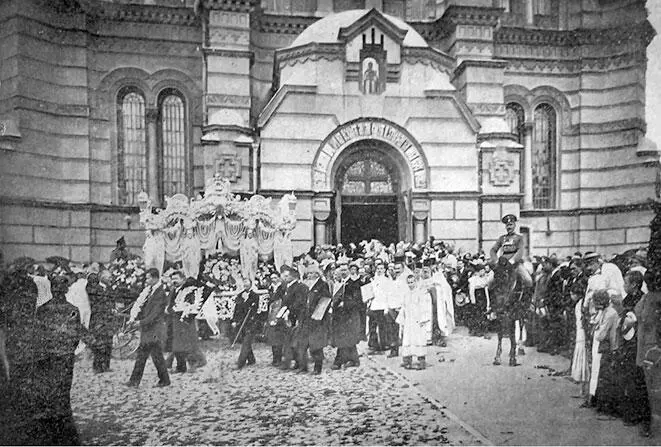 Похороны Пихно Киевская мысль 1913 Работая в университетском архиве в - фото 13