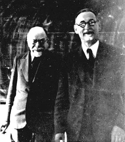 Два идиота Е В Спекторский и А Д Билимович Любляна конец 1930х Дед - фото 21