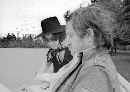 Обсуждение Метрополя на фоне Дома Советов РСФСР 1978 Как известно вместо - фото 103