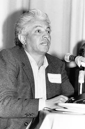 Владимир Войнович 1981 Попала конференция и в американскую литературу а - фото 124