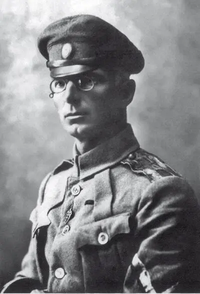 Полковник М Г Дроздовский 1918 Строгими дисциплинарными мерами Дроздовский - фото 26