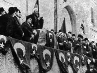 5 Ноября 1914 года война объявлена Английская карикатура Германия впрягла - фото 54