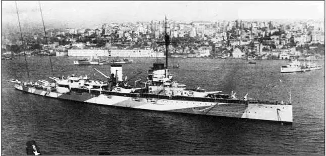 Линейный крейсер Явуз апрель 1946 г Конец Явуз перед разделкой на - фото 319