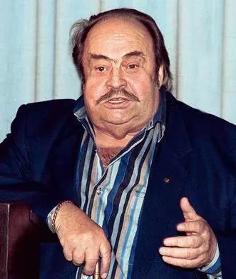 Александр Евгеньевич Бовин 19302004 Юрий Александрович Левада - фото 97