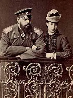 Император Александр III с супругой императрицей Марией Фёдоровной Не столь - фото 32