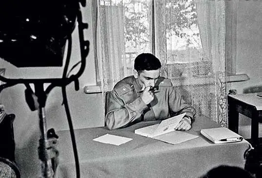Валерий Быковский Математиков интересуют изменения в орбите конструктора - фото 73